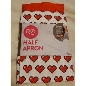 Rosanna Pansino by Wilton - Heart Print Waist Apron